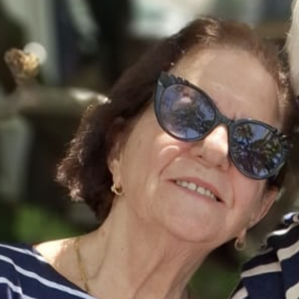 Ahuva Issacaroff