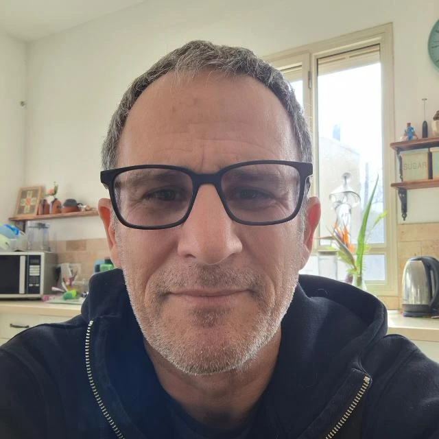 Dvir Bravda